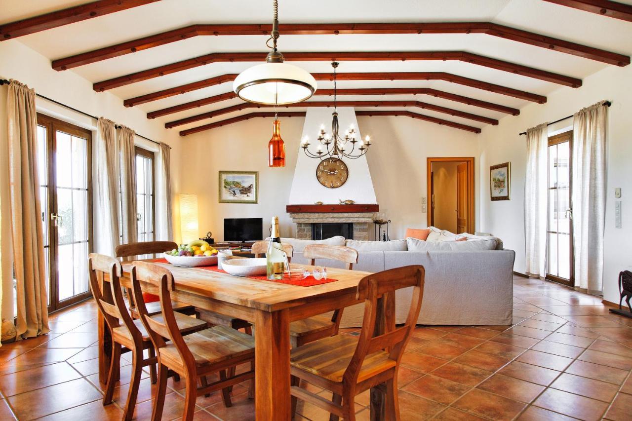 Finca Casa Mas Сантаний Екстериор снимка